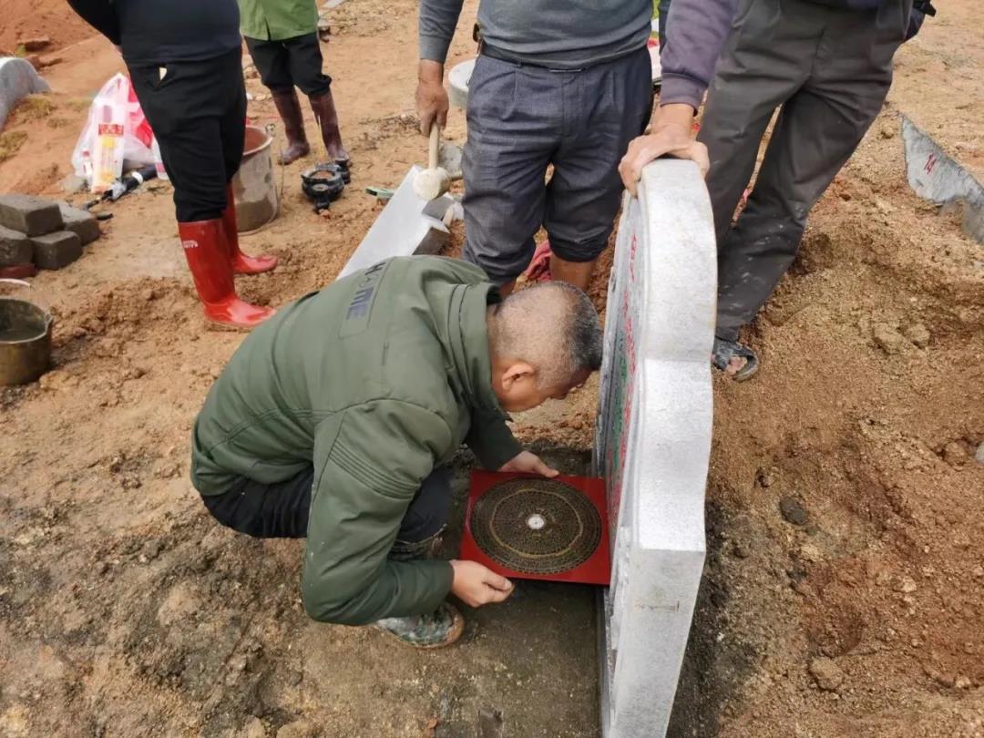 三僚曾真君:良辰吉日竖碑大吉大利、吉祥如意 三僚曾真君:良辰吉日竖碑大吉大利、吉祥如意