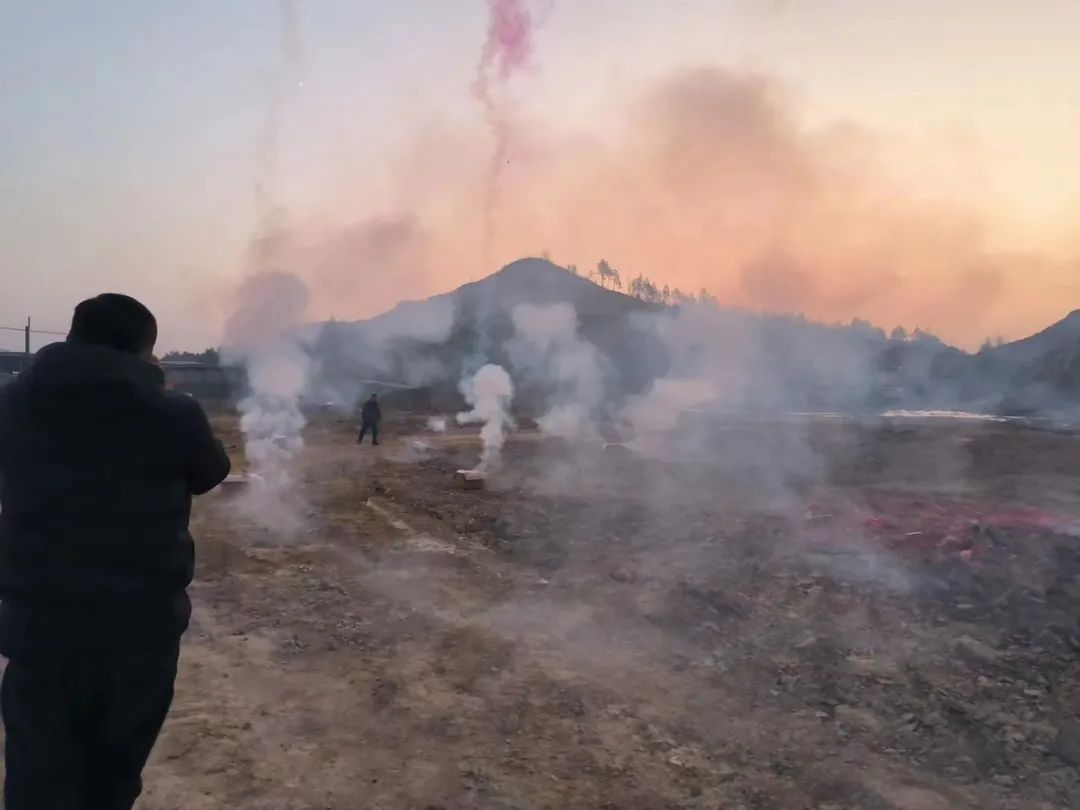 三僚曾真君：良辰吉日，工厂新建动土大吉大利！