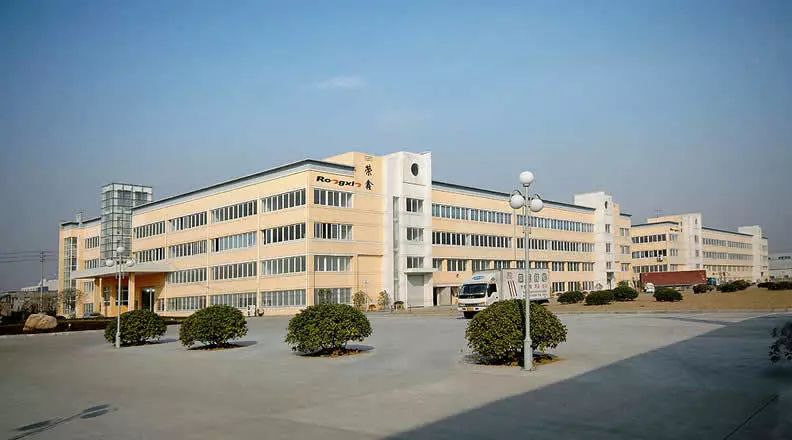 三僚曾真君在佛山帮福主分析研究风水布置